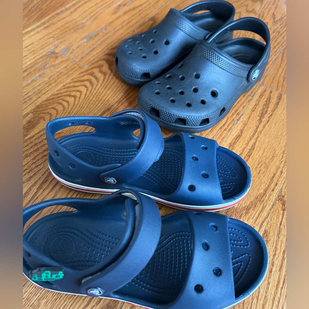 Crocs Kids two pairs size 1